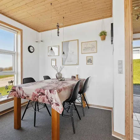 Σπίτι διακοπών Cozy With Panoramic View Tranekær